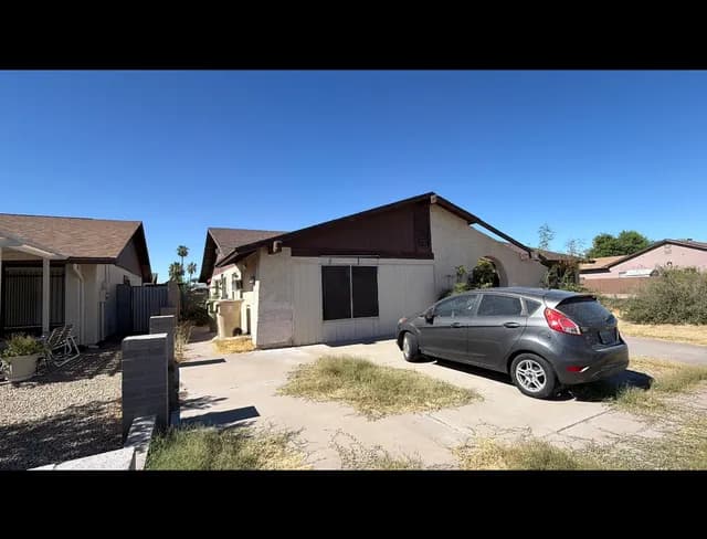 Nueva Oferta con Descuento - 6837 W Denton Ln, Glendale, AZ 85303
