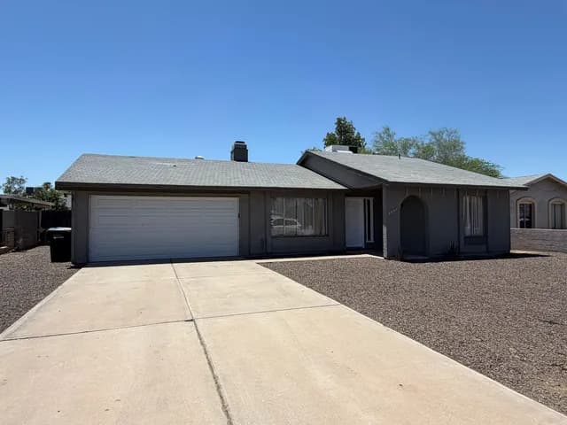 Nueva Oferta con Descuento - 8847 W Weldon Ave, Phoenix, AZ 85037