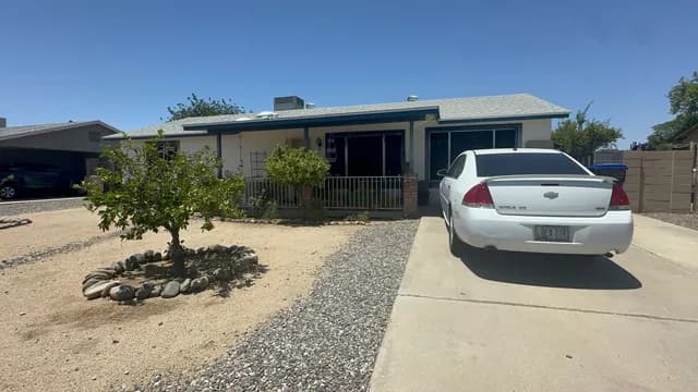 New Discounted Deal - 10822 N 88th Dr, Peoria, AZ 85345
