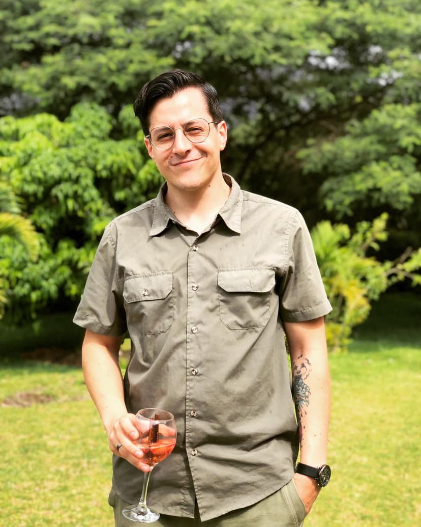 Adrián Abril